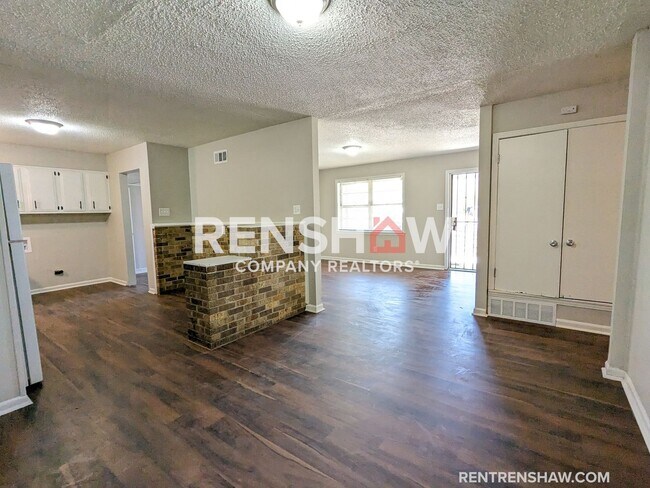 Building Photo - Half Off First Full Month of Rent With App...