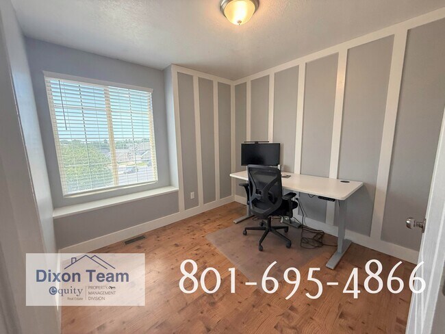 Building Photo - 1318 E 3075 N