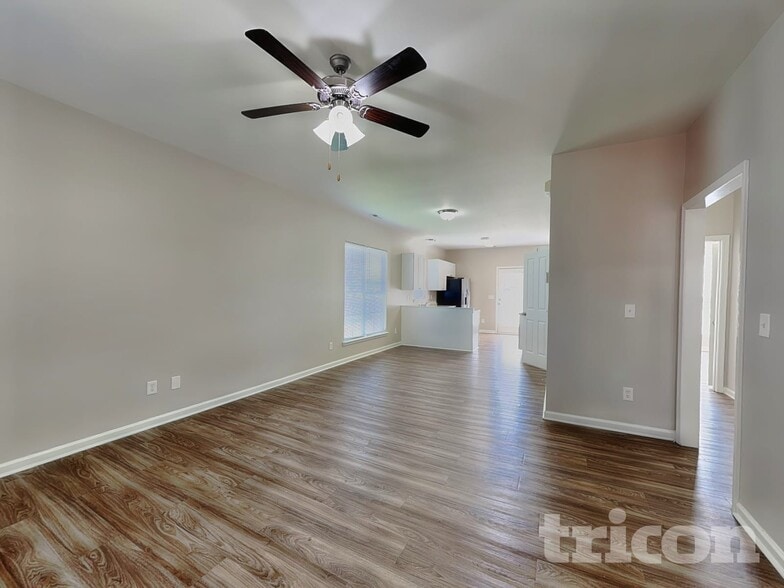 Building Photo - 120 E Decatur Ave