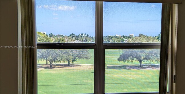 Building Photo - 1701 Buchanan St