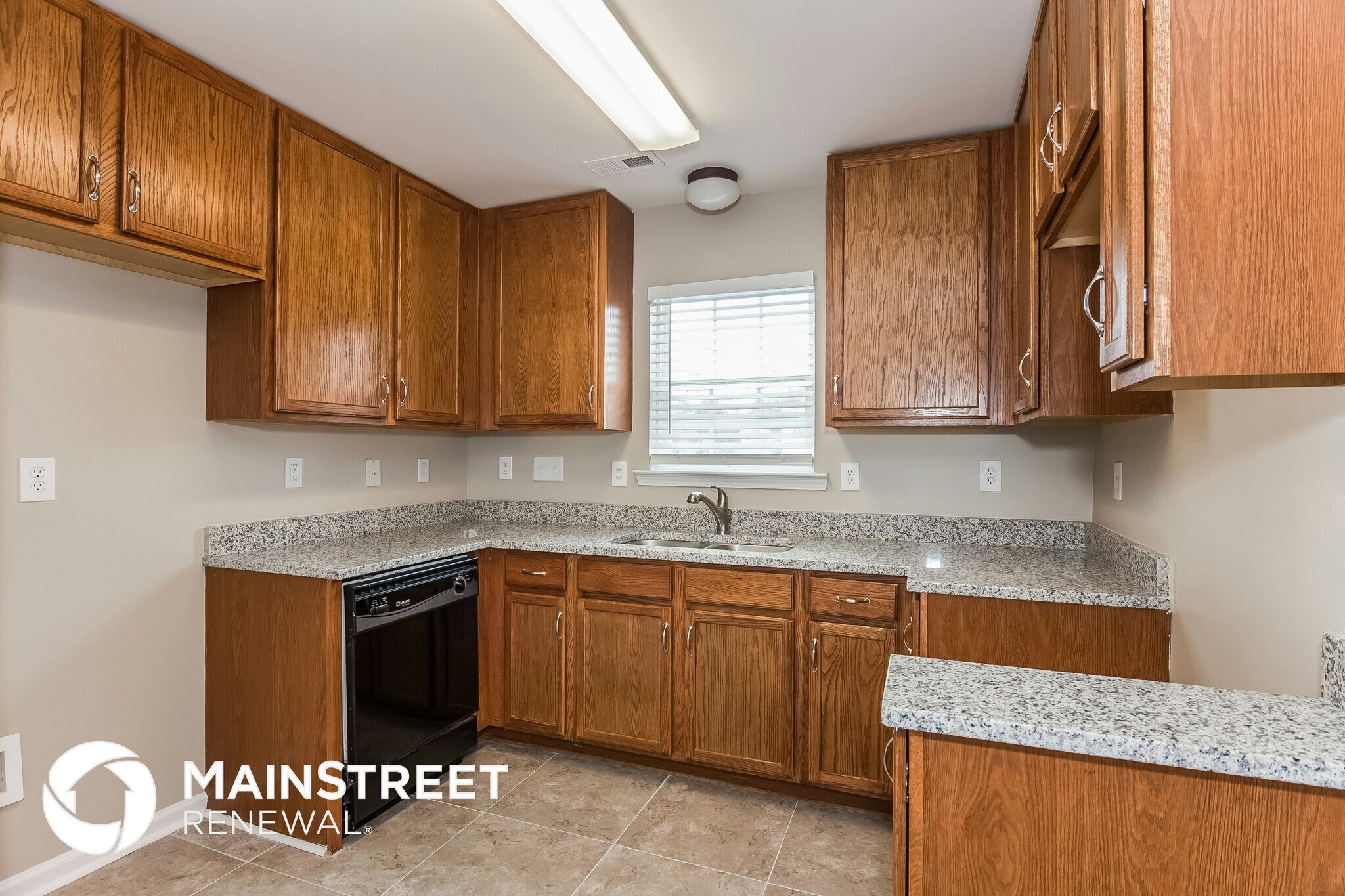 Building Photo - 222 Water Ridge Ave