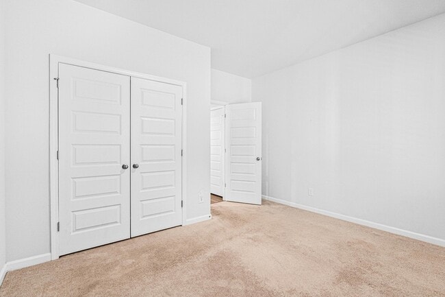 Building Photo - 504 Minim St