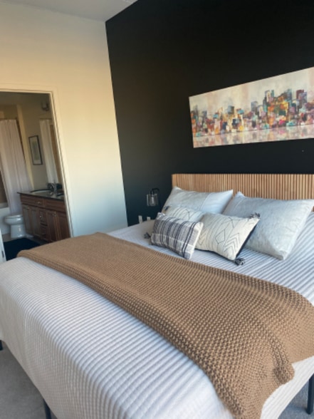 Building Photo - 3670 Woodward Ave