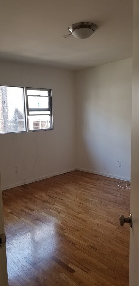 Bedroom #1 - 1507 Stanford St