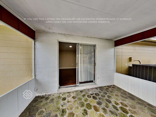 Building Photo - 4830 S Gachet Blvd
