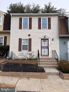 Building Photo - 2707 Fairdale Terrace