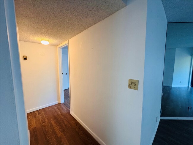 Building Photo - 2000 N Congress Ave