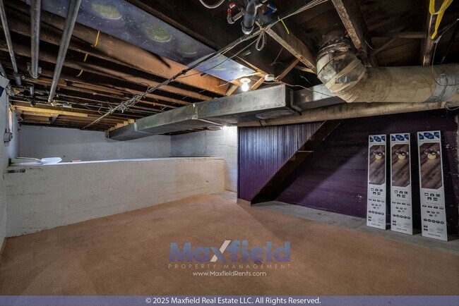 Building Photo - SUGAR HOUSE AREA - close to University and...