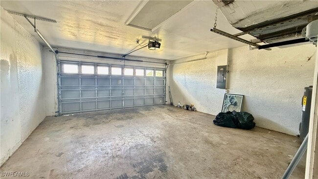 Building Photo - 528 Peerless Cir