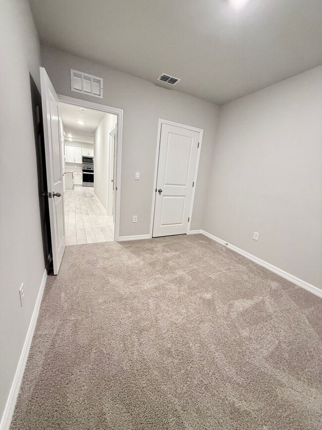 Building Photo - New Villa in Sea Cove