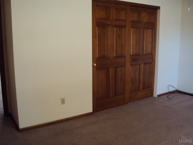 Building Photo - 2407 Muegge Rd