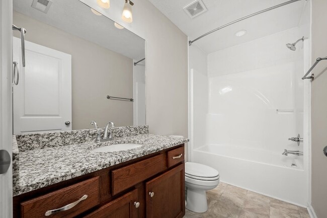 Building Photo - 107 Meadowbrook