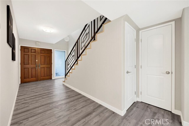 Building Photo - 4665 Willens Ave