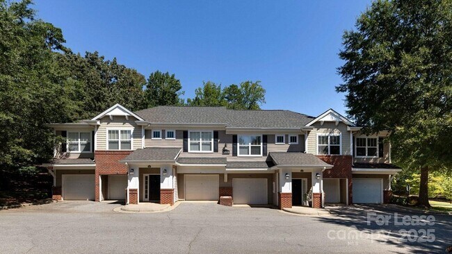 Building Photo - 117 Abberly Green Blvd