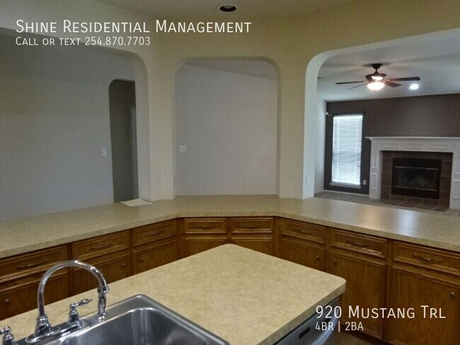 Building Photo - 920 Mustang Trail