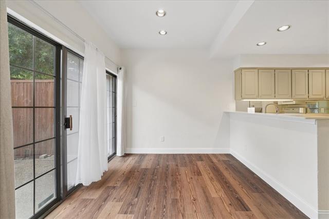Building Photo - 5100 Verde Valley Ln