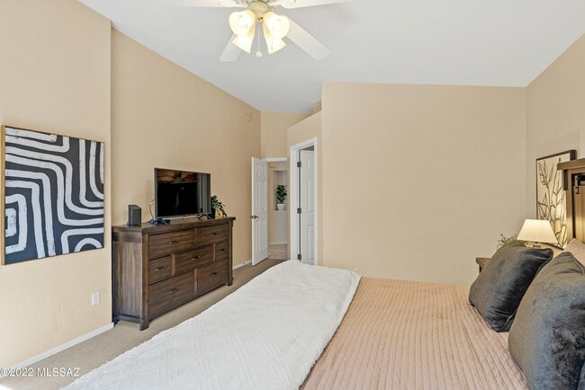 Building Photo - 4906 N Sabino Gulch Ct