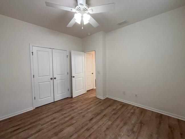 Building Photo - 3084 Adventure Way