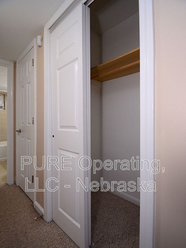 Building Photo - 612 N 46th St