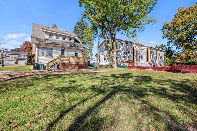 Building Photo - 712 Angenette Ave