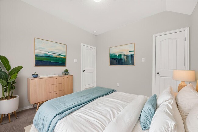 Building Photo - 20223 Highfield Park Dr