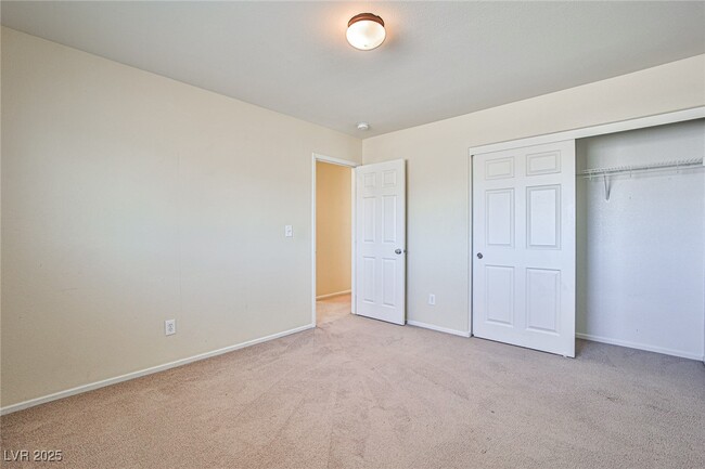 Building Photo - 12015 Spice Tree St