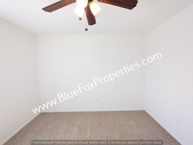 Building Photo - 432 R G Lee Pl