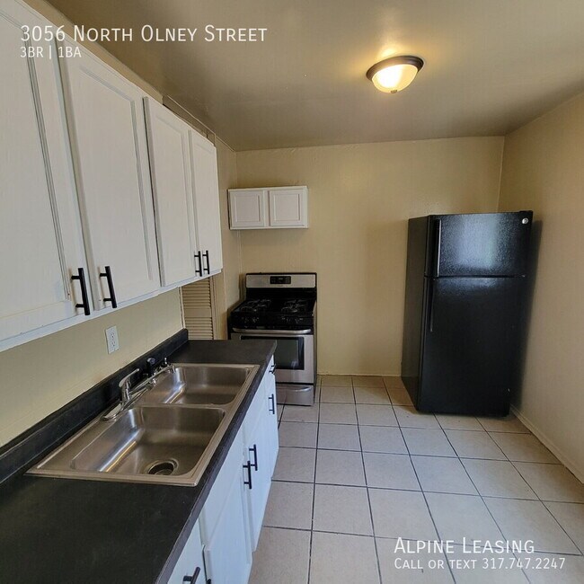 Building Photo - 3056 N Olney St