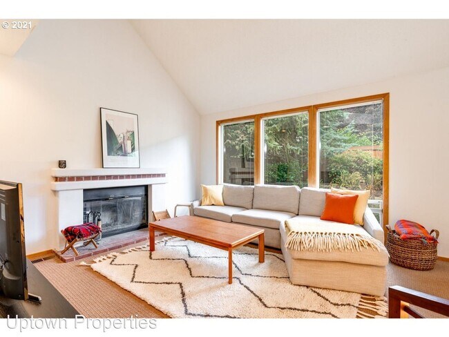 Building Photo - 3 br, 3 bath House - 7627 SW Skyhar Drive