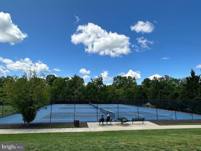 Building Photo - 43395 Briar Creek Terrace