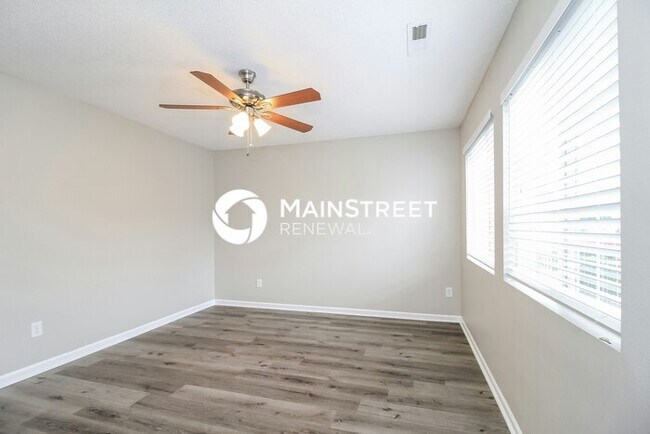 Building Photo - 5 Bedroom Pet-Friendly Home in Browns Summit, NC with Main Street Renewal