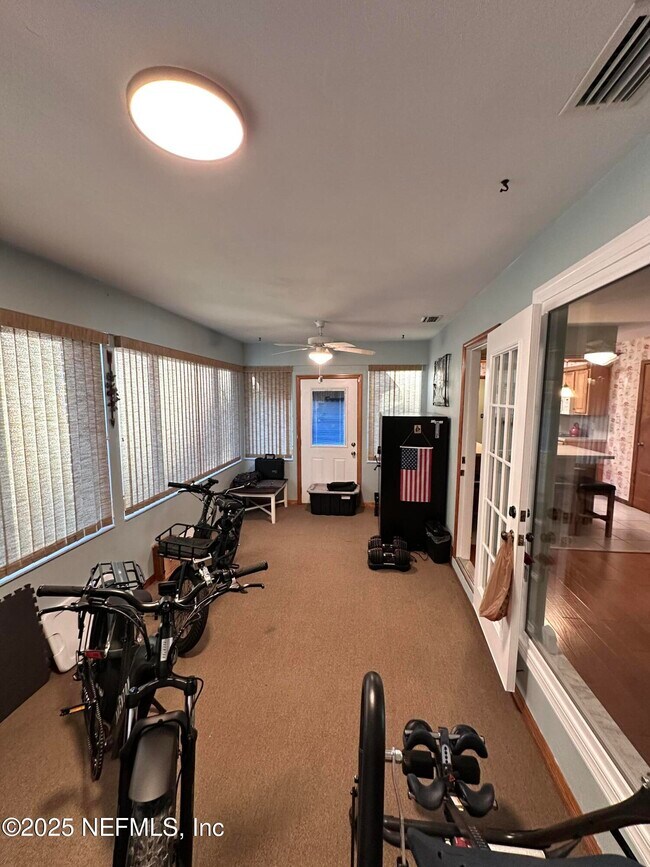 Building Photo - 746 SE 52nd St