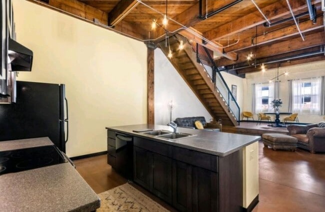 Building Photo - 2 bedroom in Billings MT 59101