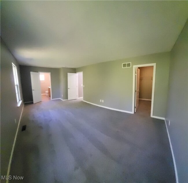Building Photo - 7292 Galena Ave NW