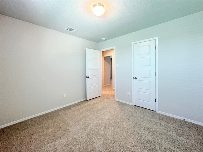 Building Photo - 163 Haywood Mnr