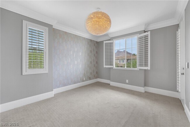 Building Photo - 1629 Saintsbury Dr