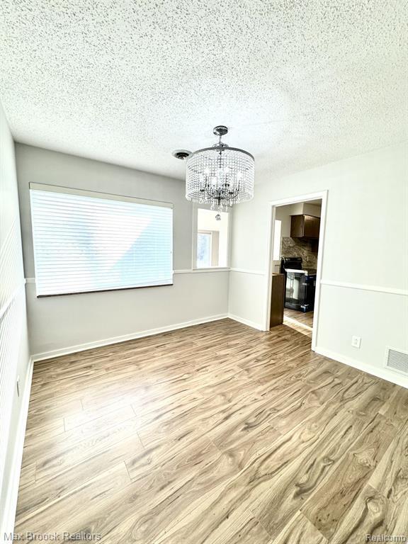 Building Photo - 158 Marlborough Dr