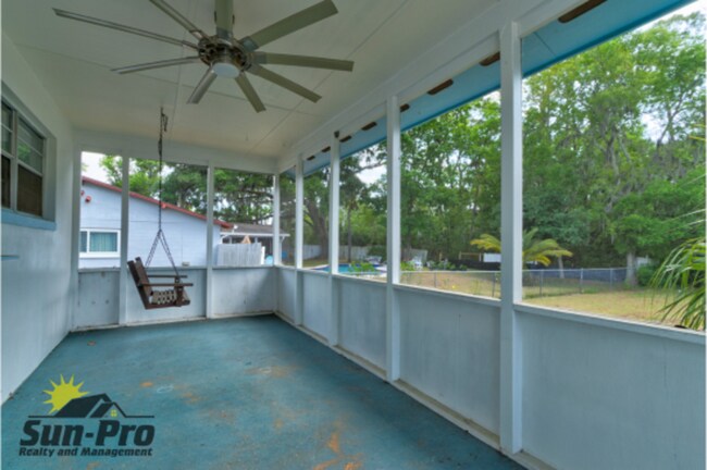 Building Photo - 2903 Lantern Dr