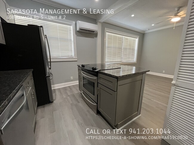 Building Photo - 408 Armada Rd S