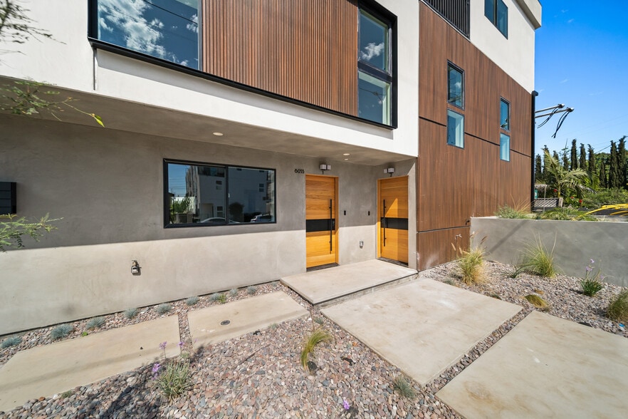 Building Photo - 6049 Craner Ave