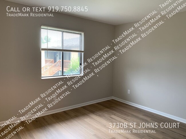 Building Photo - 3730B St Johns Ct