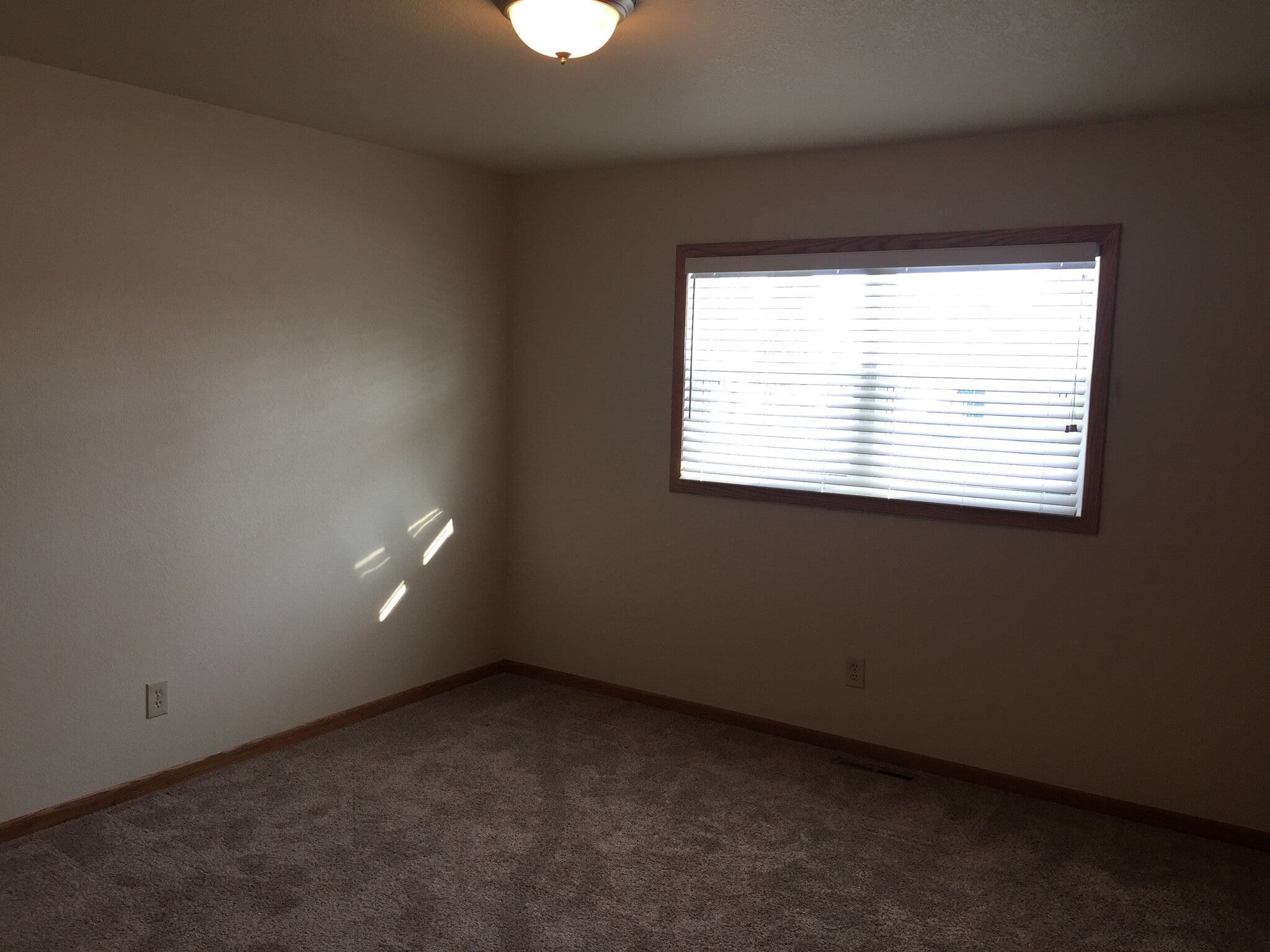 Bedroom #2 (upstairs) - 12' x 13' - 521 6th Avenue Northeast