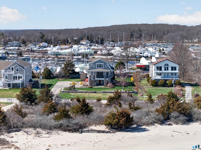 Building Photo - 505 Seaside Ave