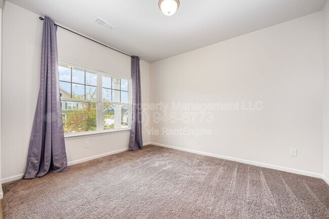 Building Photo - 9046 Evercrisp Ln