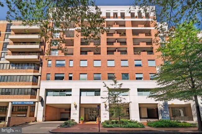 Primary Photo - 1230 23rd St NW