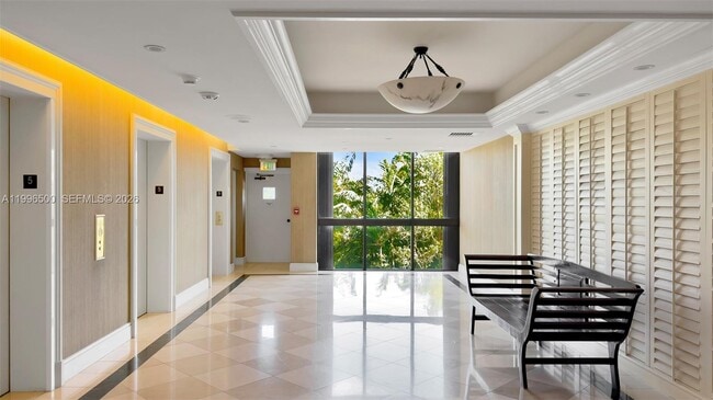 Building Photo - 151 Crandon Blvd