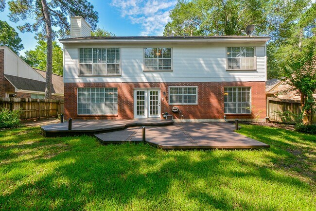 Building Photo - 10 Ridgecross Pl
