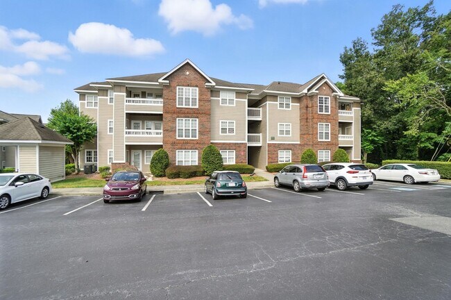 Primary Photo - Minutes from UNCC Campus
