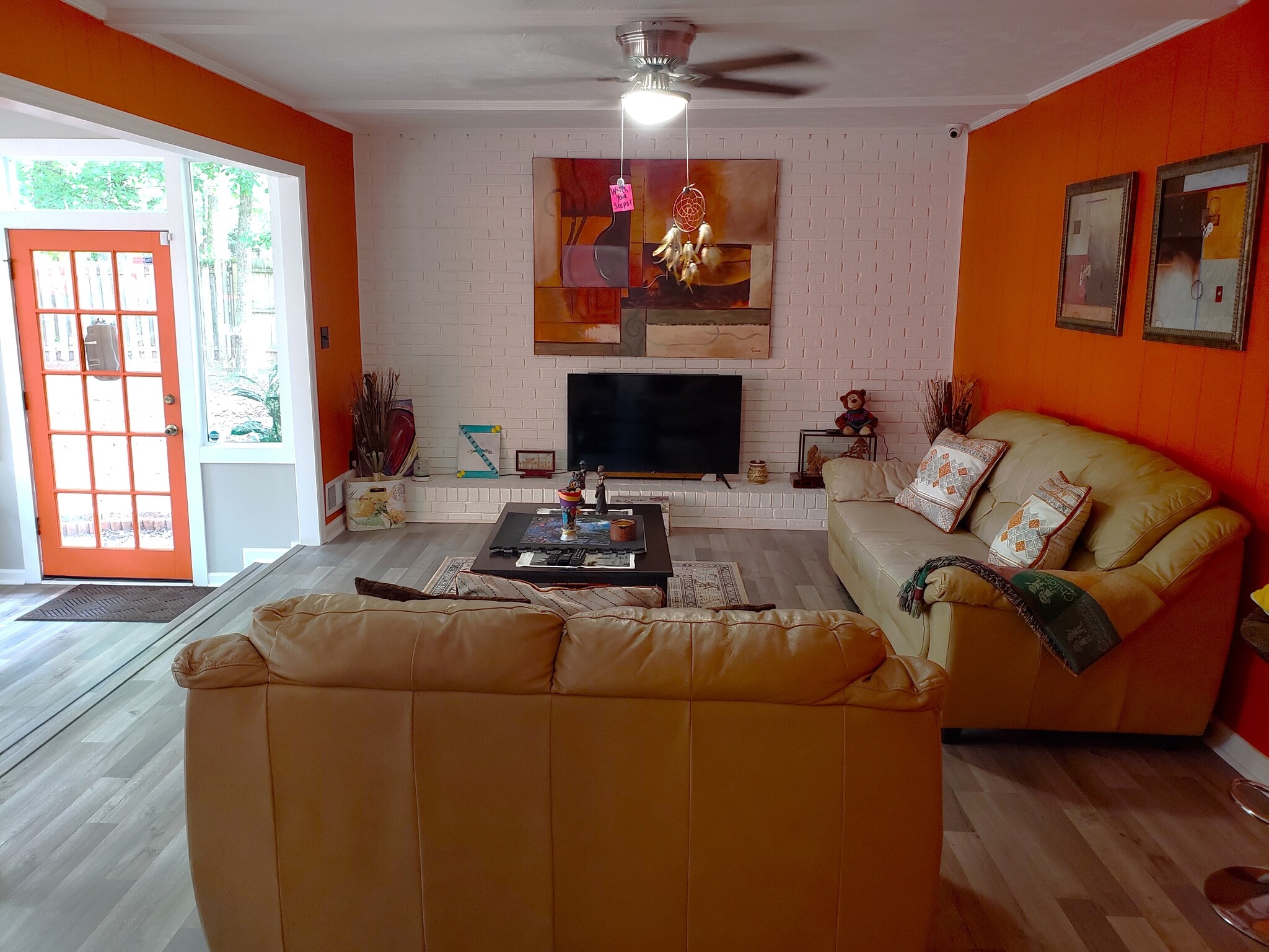 Den - 4360 Elegance Dr
