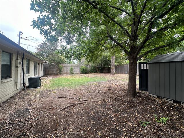 Building Photo - 102 Brookwood Dr